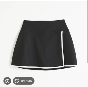 Abercrombie & Fitch YPB Black Mini Skort with White Accent Size Medium